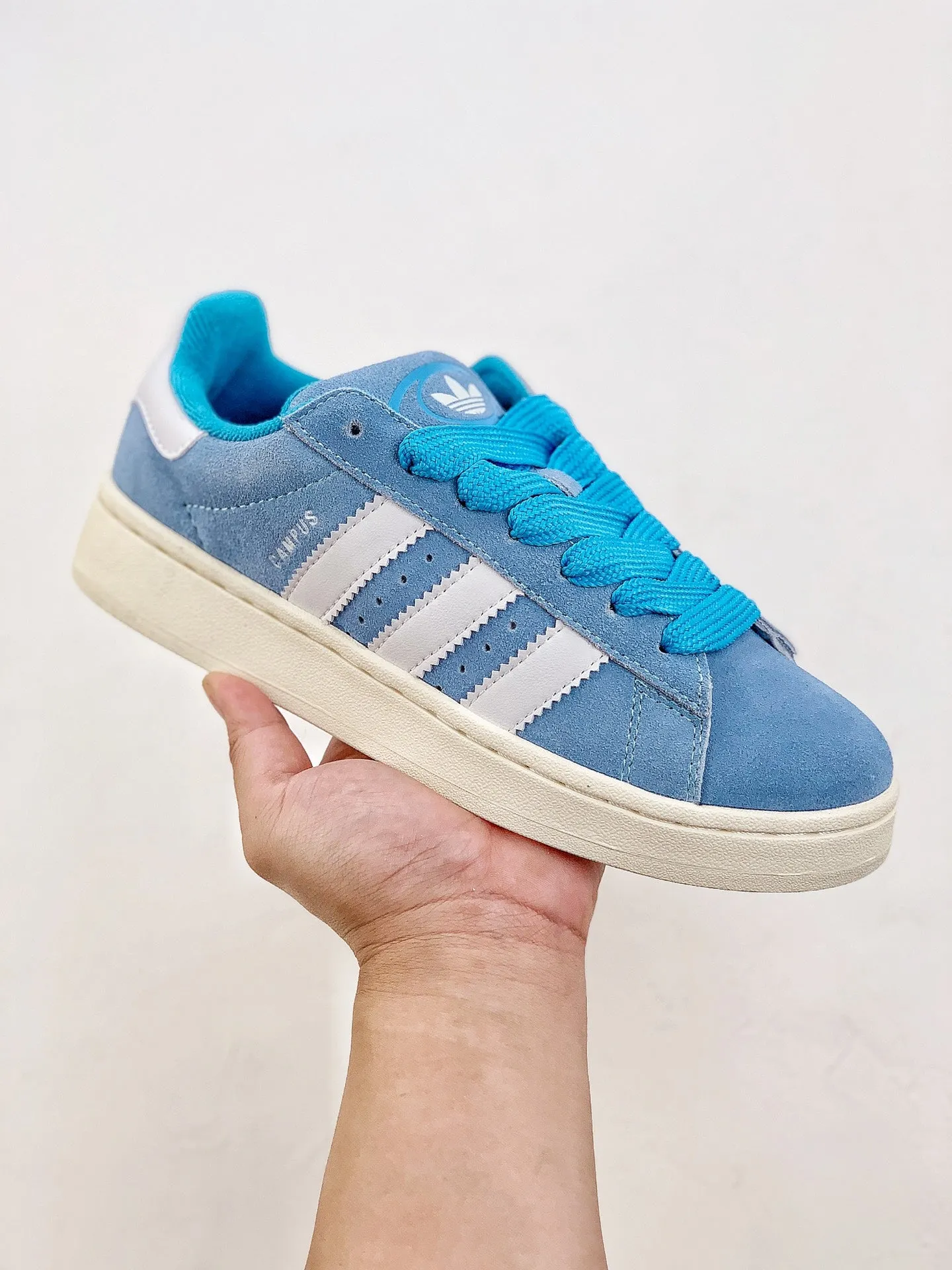 Adidas cAMPUS 00S blue