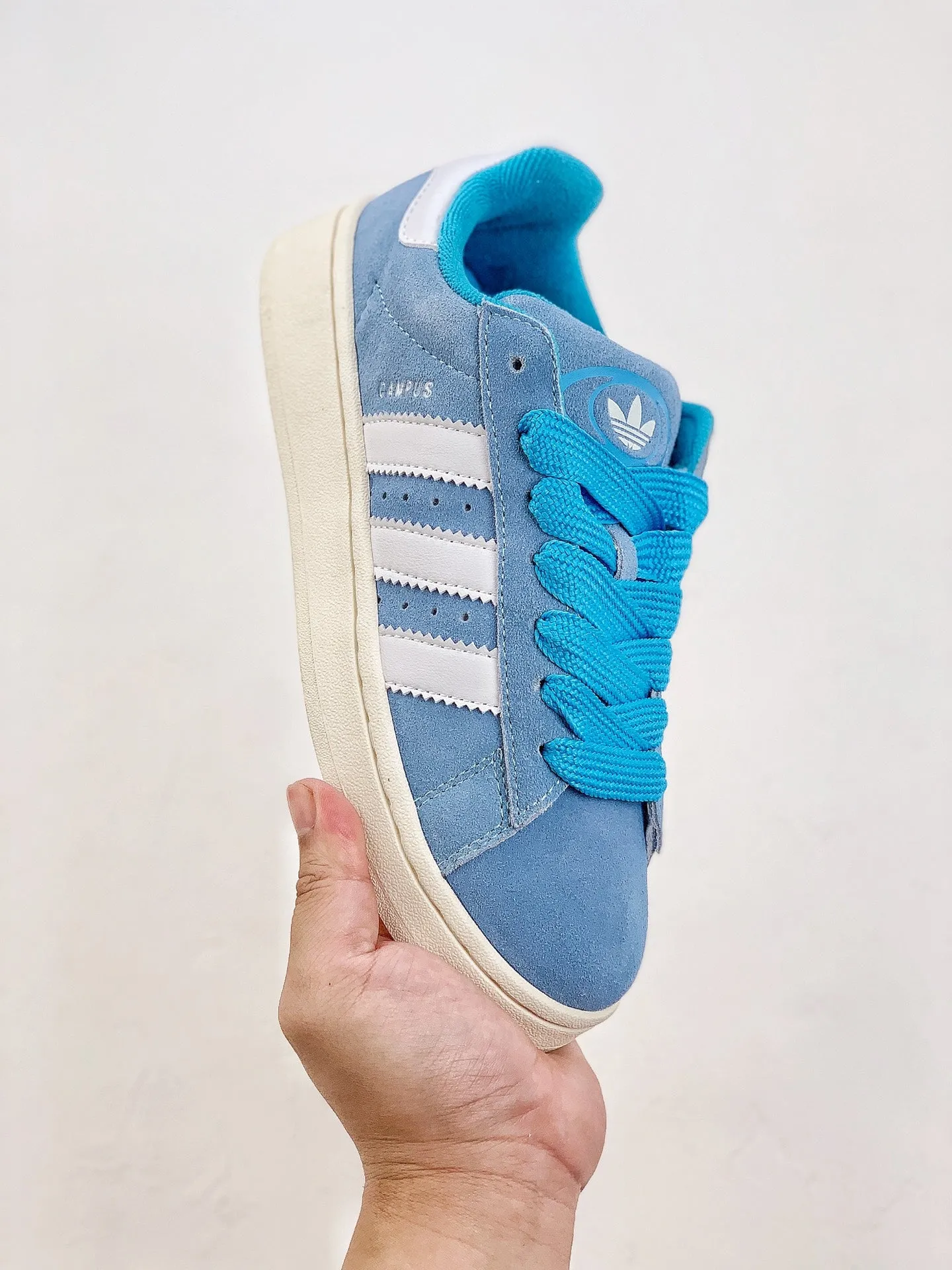 Adidas cAMPUS 00S blue