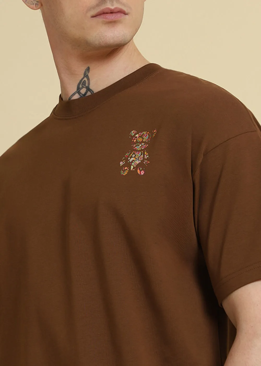 Bearsy Paisley Brown Oversized T-shirt