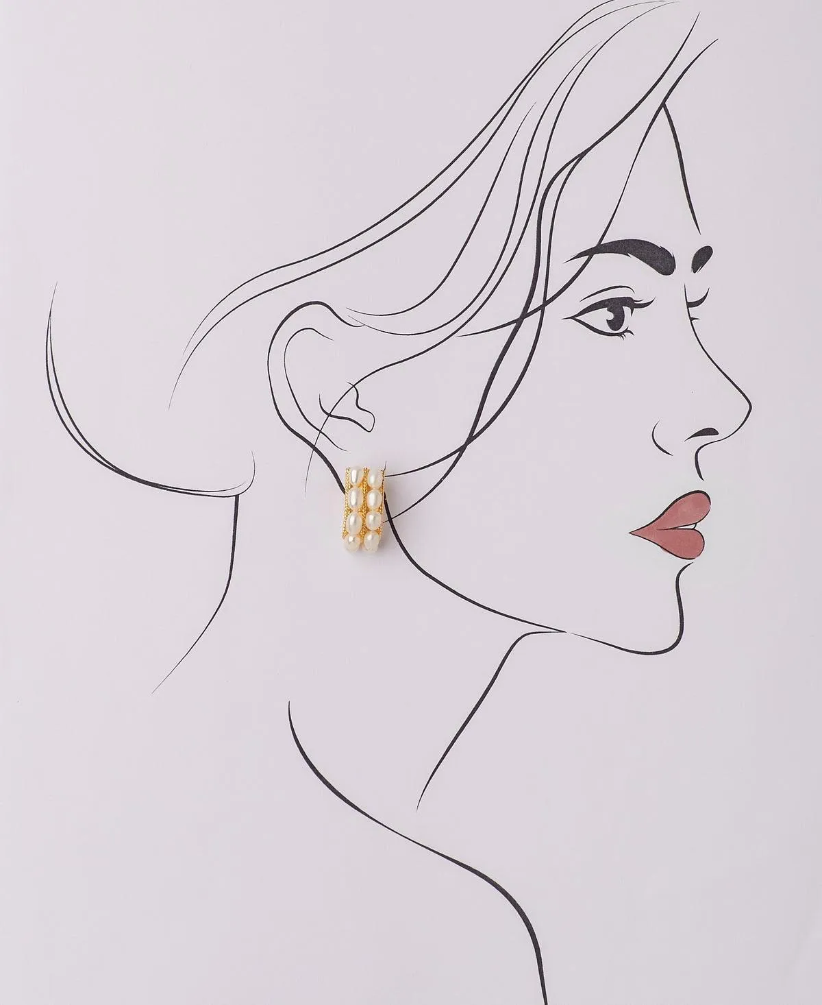 Classic Pearl Stud Earring