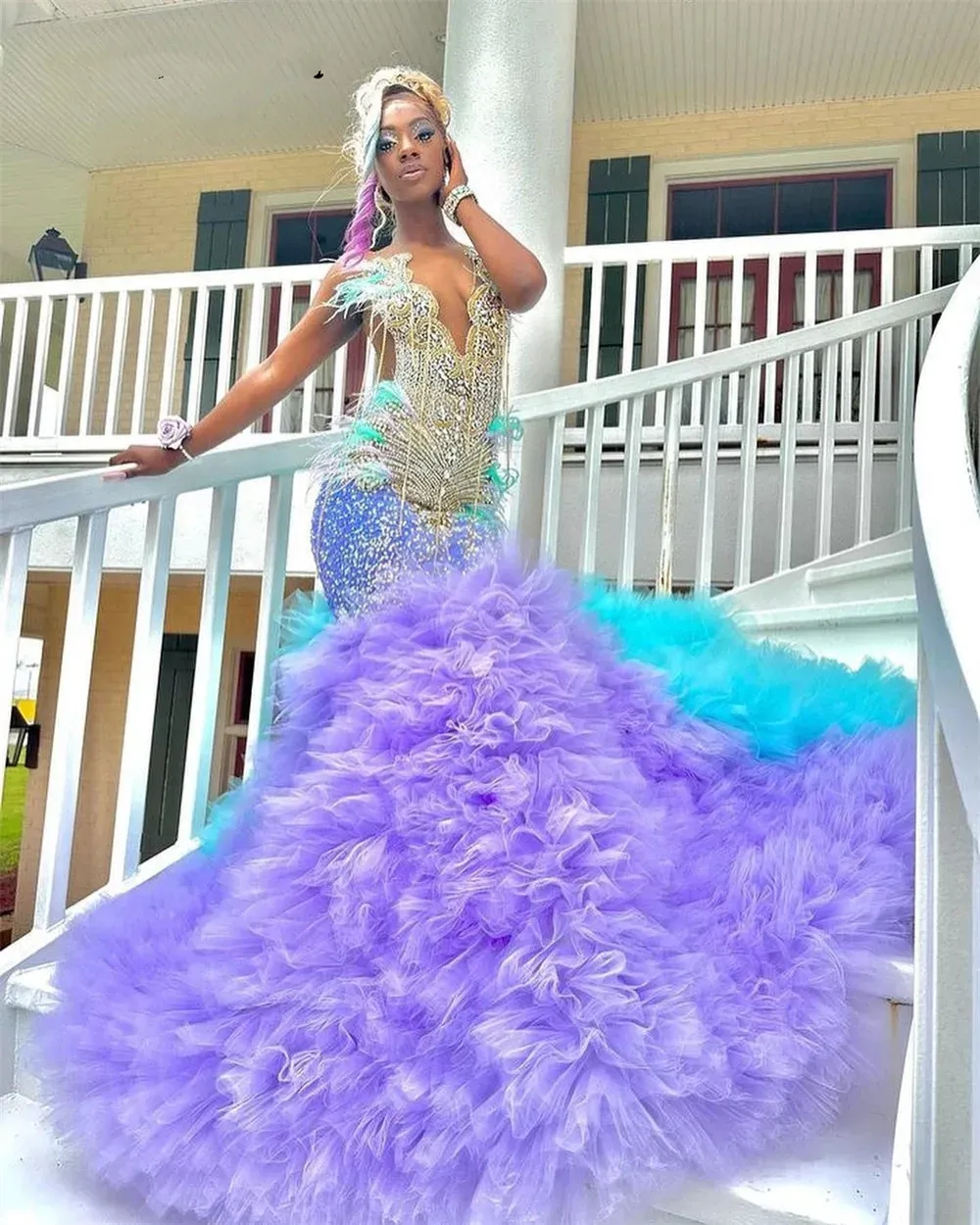 Elegant Lake Blue And Purple Prom Dresses 2023 Luxury Feathers Tulle Ruched Crystal Beading Mermaid Formal Eevning Occasion Gown