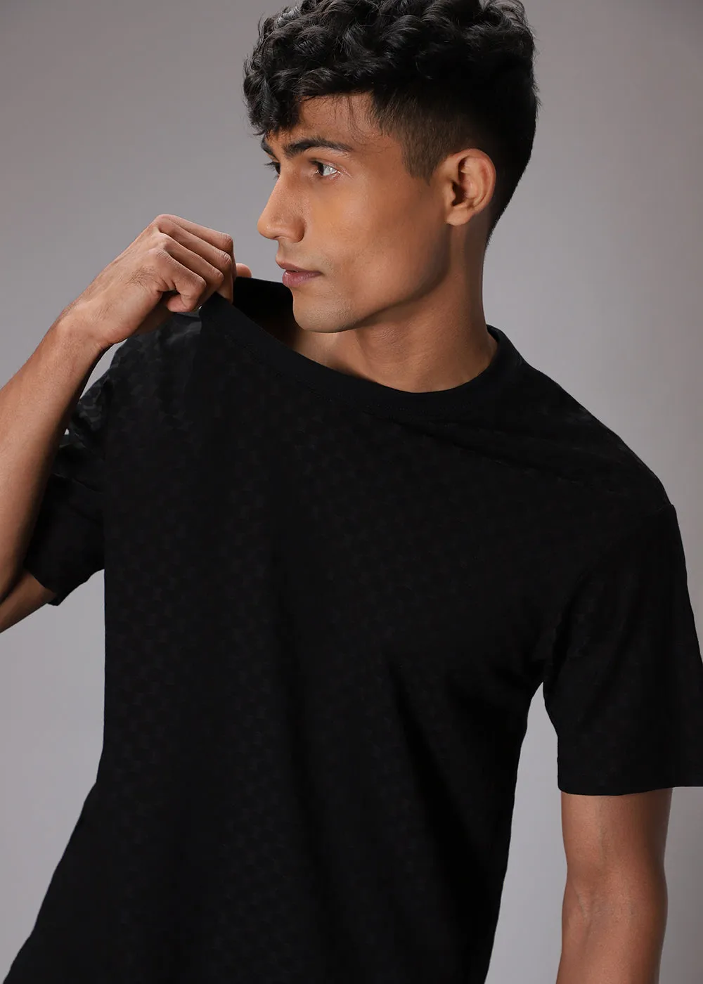 Hybrid Black Patterned Oversized T-shirt