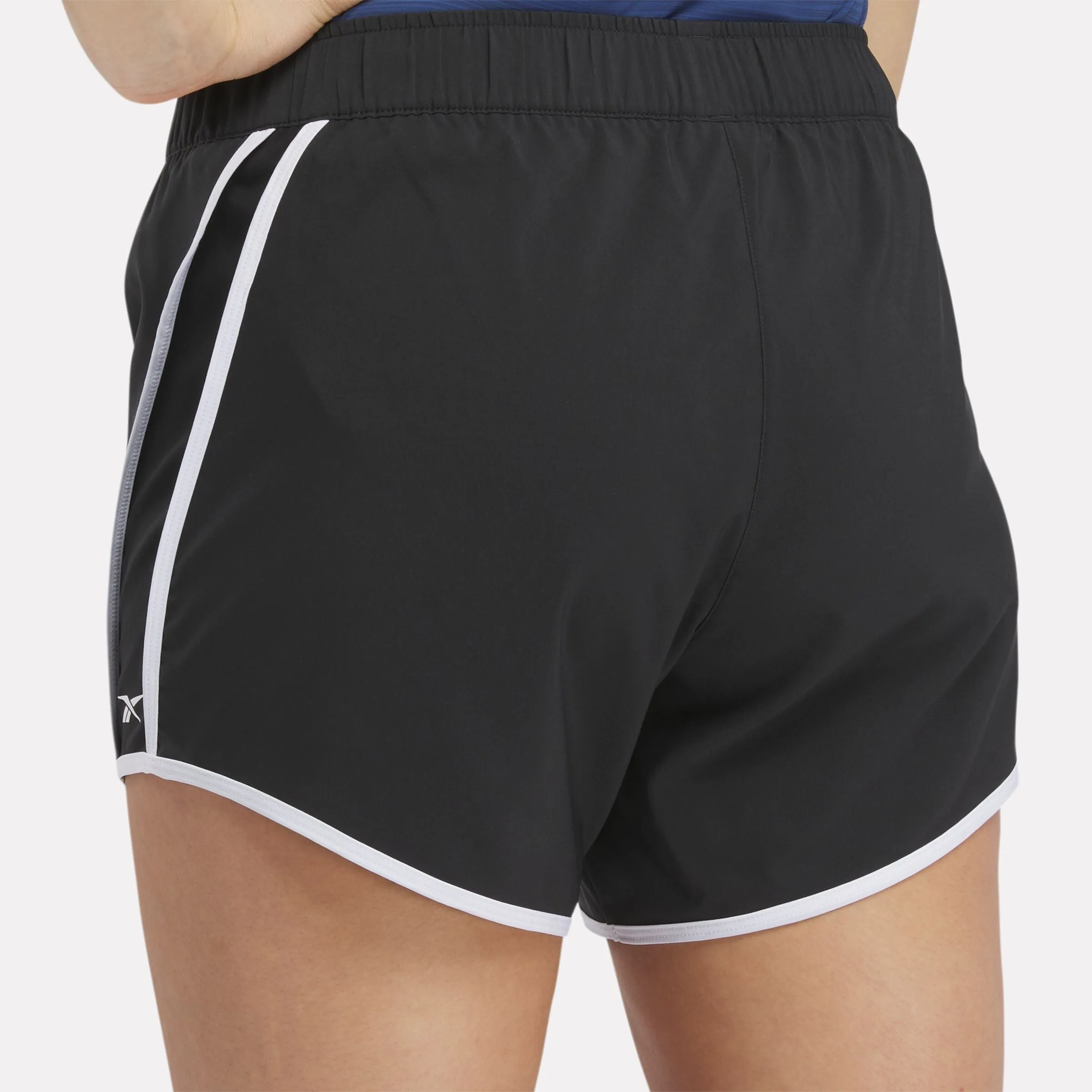 Id Train Woven Short Night Black