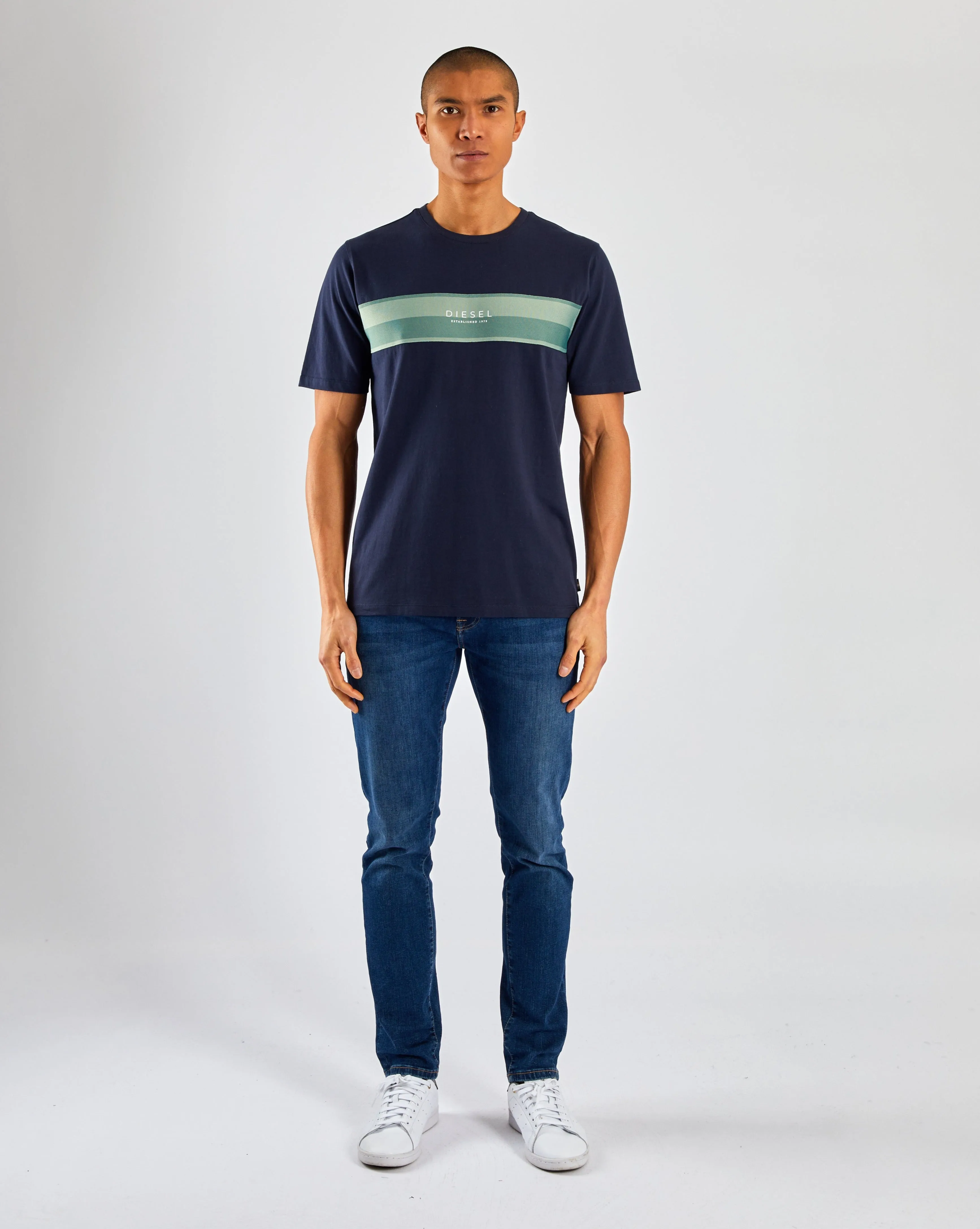 Julio Tee Sail Navy