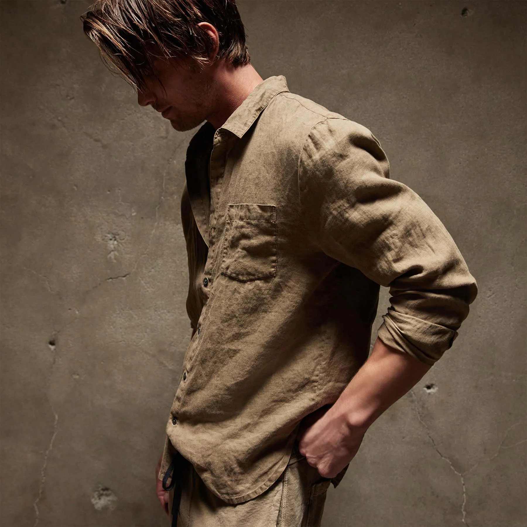 Lightweight Linen Shirt - Cashew Pigment