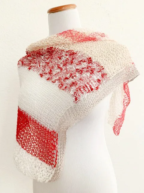 Lipstick and powder shawl