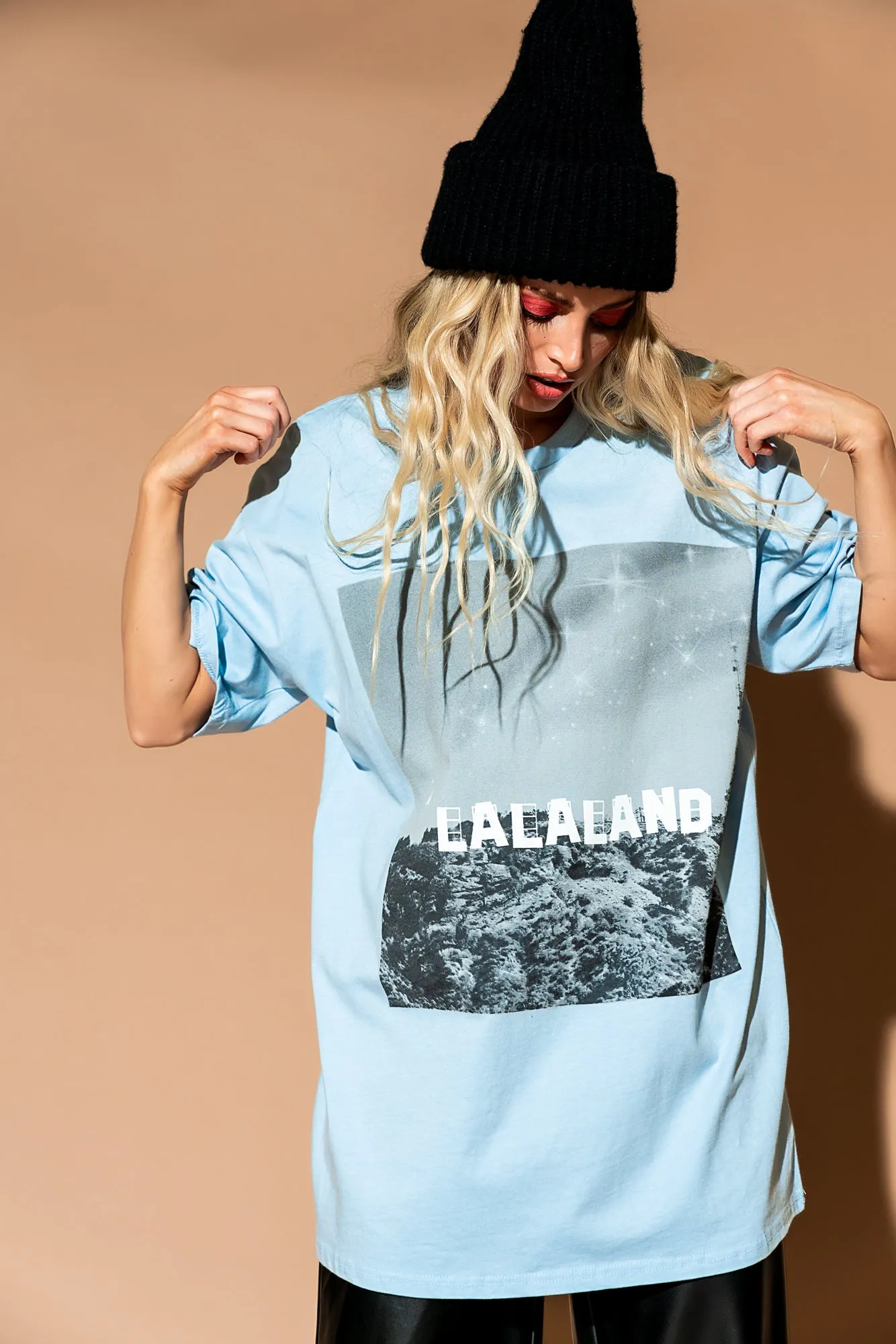 Living in Lalaland Oversized Tee in Sky