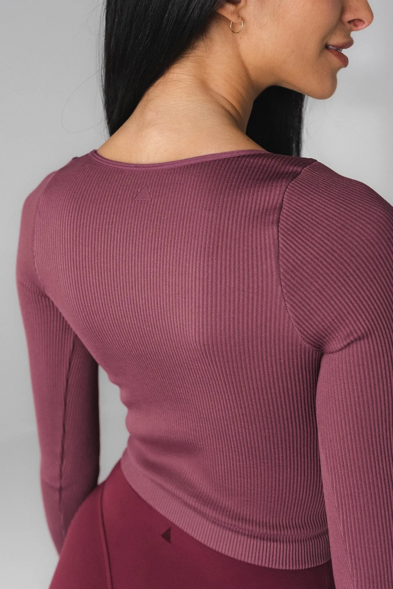 Vitality Synergy V Long Sleeve - Mauve